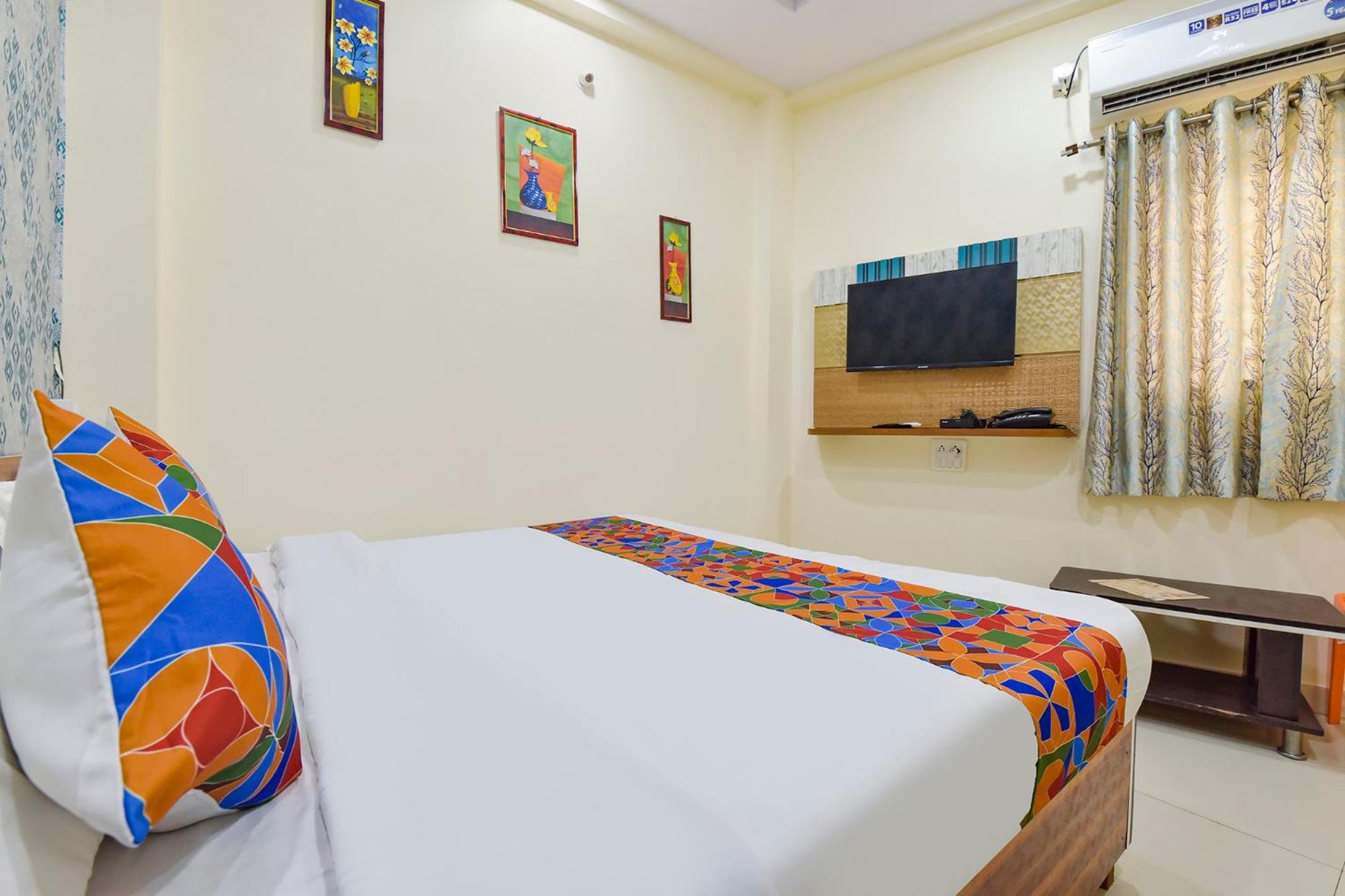 Fabexpress Mahakal Shikhar Darshan Ujjain Ngoại thất bức ảnh
